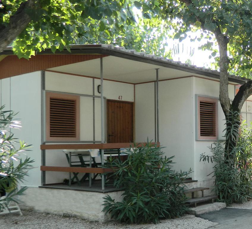 Camping Johnny Hotel Marina Palmense Exterior photo