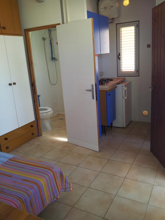 Camping Johnny Hotel Marina Palmense Exterior photo